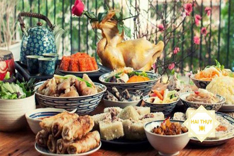 Những món ăn truyền thống không thể thiếu trong bữa tiệc tất niên